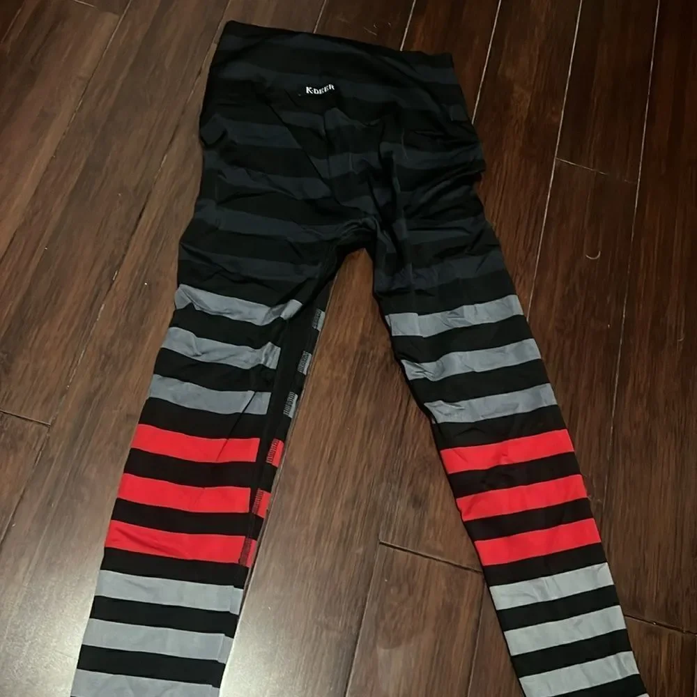 K-Deer Leggings - Black Red & Gray Striped - Size Small - Like New - Worn Once - Picture 3 of 4